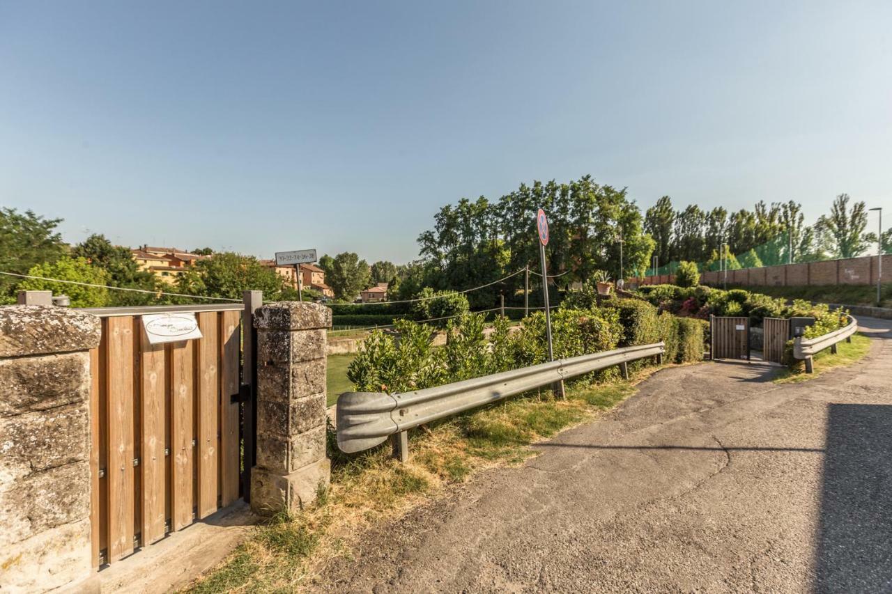 Borgo Sartoni Case Vacanze Appartamenti In Affitto Bologna Zimmer foto